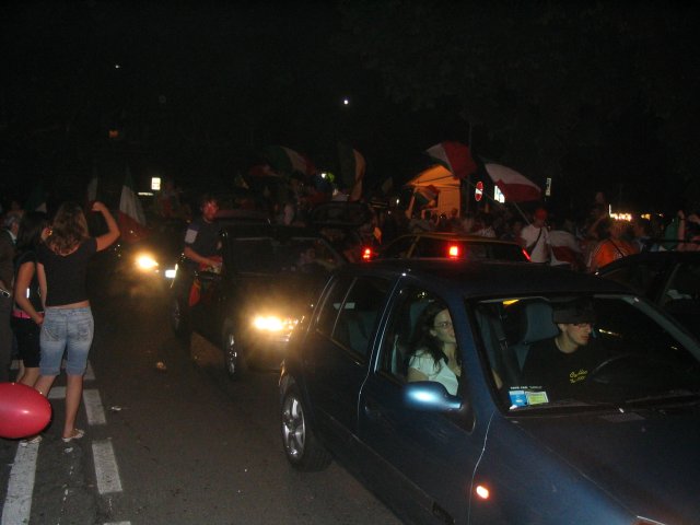COME FESTEGGIAVAMO L\'ITALIA CAMPIONE DEL MONDO IL 10 LUGLIO 2006 A LAVENO MOMBELLO